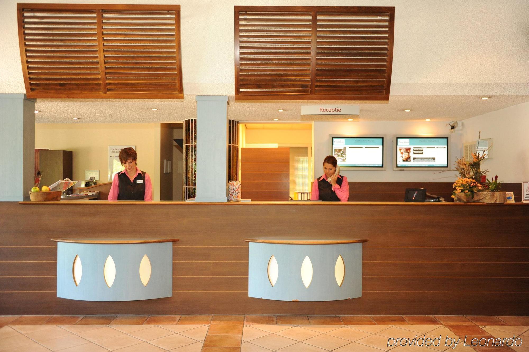 Postillion Hotel 3*